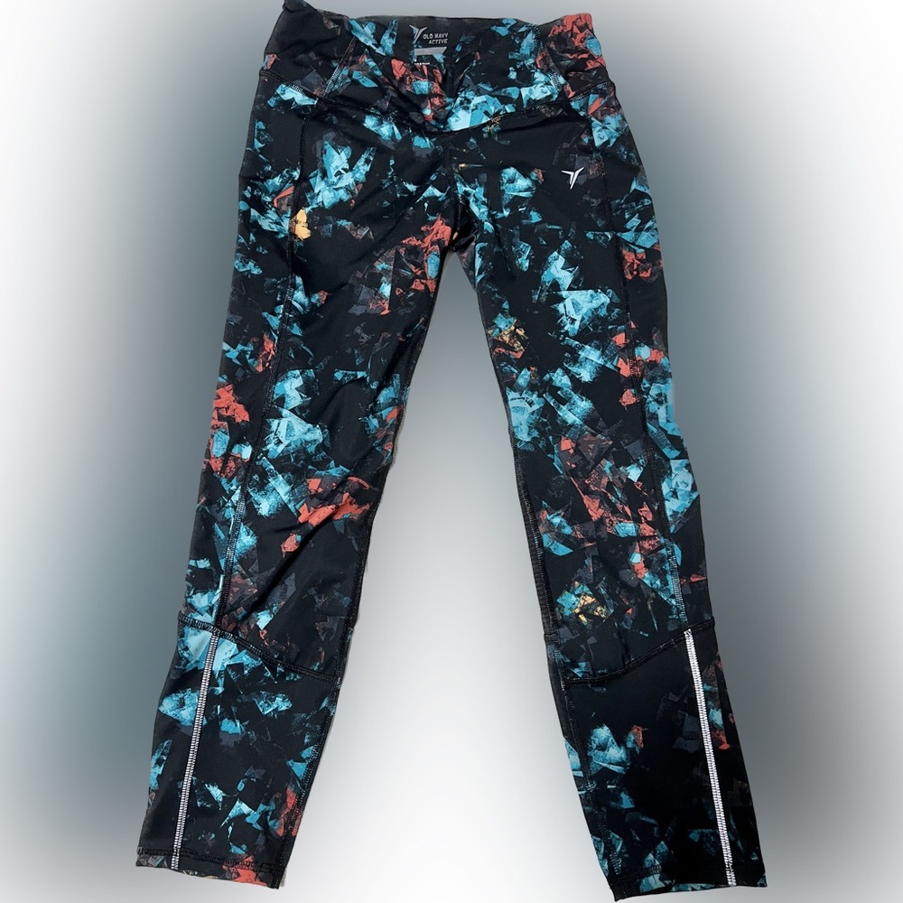 Old Navy 7/8 length Activewear Leggings